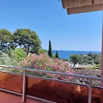 Daire A Cavalaire-sur-mer, 4 Couchages, Parking - Fr-1-226b-167 *