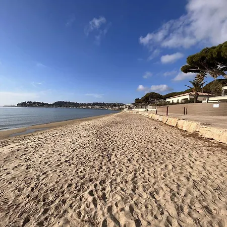 A Cavalaire-sur-mer, 4 Couchages, Parking - Fr-1-226b-167