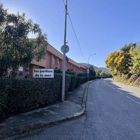 Daire A Cavalaire-sur-mer, 4 Couchages, Parking - Fr-1-226b-167