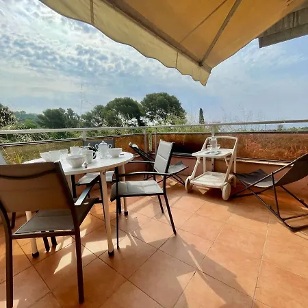 4 Pers Avec Terrasse, Parking Et Acces - Fr-1-226b-167